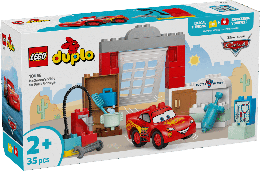 LEGO McQueens besök i Docs garage 10456